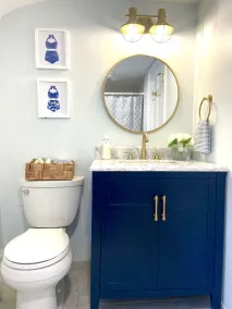 Stunning Beach Cottage just steps from Marblehead Harbor and Town - Image 5