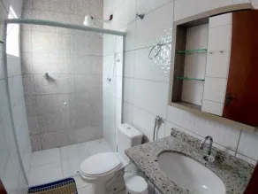 Sobrado com Piscina em Condomínio Fechado - Image 3