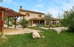 Magnifique maison à Kras - Image 3