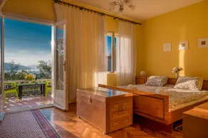 Holiday Home Nives Tivat - Image 4