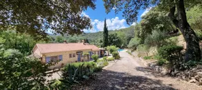 Villa + private pool - Image 3