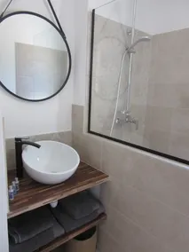 VACATION VILLA 4 STARS 6 PERS WITH HEATED POOL IN PROVENCE - Image 2