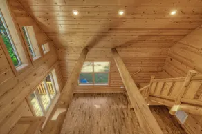 Erleben Sie LOG HOME in der Nähe von Crystal Mountain Skiing und Rainer Nat'l Park - Image 3