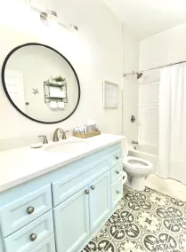 Summer dates available! Near Rosemary Beach! TRIPLE bunks! Beach and pool access - Image 2