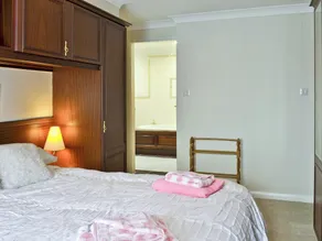 4 chambres à coucher à Huthwaite, near Sutton-in-Ashfield - Image 4