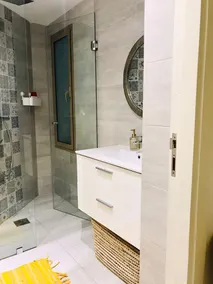 Stylish, winter-ready apartment near all the amenities! - Image 2