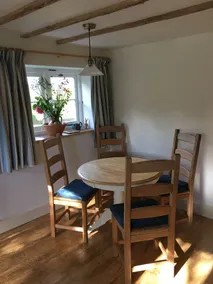 16 Century Farmhouse Cottage, foothills of iconic Glastonbury Tor. - Image 2