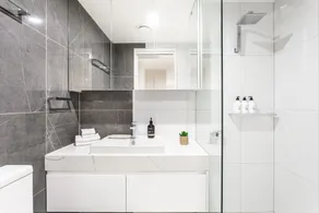 Founders Lane Apartments by Urban Rest - Image 3