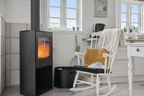 Holiday Home Close To The Beach And Restaurants - Image 2