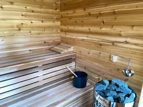 Lakeside Layover, King Bed, Sauna! - Image 2