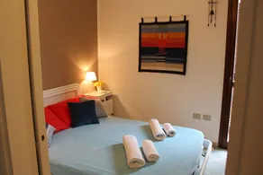 Charmante und helle Wohnung in Residenz mit Pool und Tennisplatz - Image 5