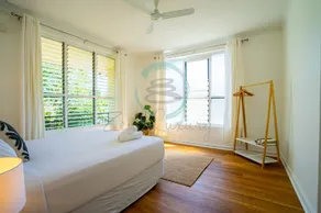Zen Nest: Cozy  ~ Lawn ~ Minimalist - Image 3
