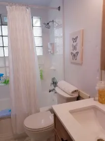 2 BEDROOM HIDEAWAY BY DISCOVERY PARK, FAMILIES, COUPLES, SOLO STAYS - Image 2