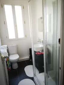 Cozy detached house 1 km from Paris - Image 3