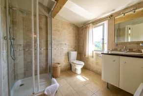 SONNENGETRÄNKTE LUXUSVILLA AN DER CÔTE D'AZUR mit Pool, Bar, Grillplatz, Klimaanlage und Fitnessraum - Image 3
