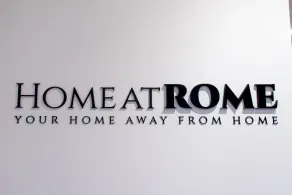 Home at Rome Vatican Suites - Image 4