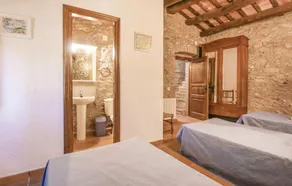 Gorgeous Home In Calonge - Image 4
