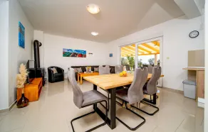 Amazing Home In Kampor - Image 3