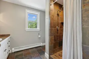5 Bedroom, 4.5 Bathroom, In-ground Pool, Awning, Gym near Parsons Beach! - Image 5