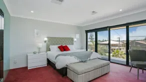 Wyuna Dunes Executive Beach House - Image 3