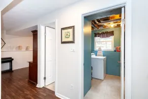 4 Bedroom 2.5 Bath Sleep 10- near Carowinds & next to lake Park - Image 3