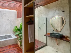 Noah Bangalôs - Image 5