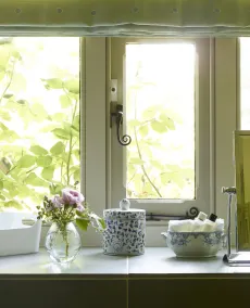 As featured in 25 Beautiful Homes, the Manor Stables offers 4*comfort and luxury - Image 3