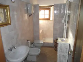 Enchanting Private Villa in Chianti Rolling Hills:Free WiFi,AC,Garden,Pool,View! - Image 2