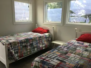 4th from the OCEAN! SLEEPS 10! - Image 5