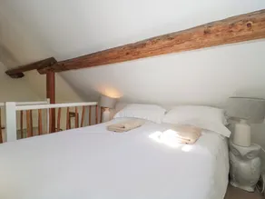 MAYFLY COTTAGE, character holiday cottage in Coln St Aldwyns - Image 5