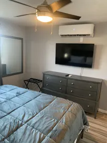 Amazing new/modern condo-Walk to beach, Marina and pools. Red Hook/bars near by! - Image 5