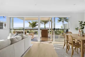 Chic Coastal 1-Bedroom Home with Balcony & BBQ - Image 5