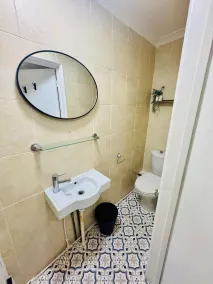 The Kirkdale Hotel - Image 3