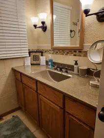 Beautiful 3 bedroom spacious home. - Image 2