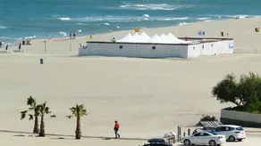 F3 standing on the beach, parking, super panoramic 180 ° view, Top position - Image 4