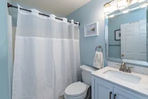 Ohana Hideaway- New Rental 2023! 9 min to beach - Image 2