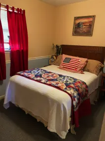 Cabin- 10 miles from Colorado Bend State Park<br> - Image 4