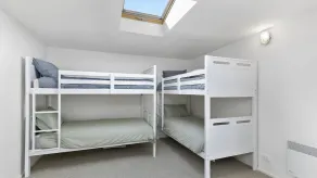 LORNE LODGE- Élégant, vues, Wifi, feu de bois, tout ce dont vous avez besoin - Image 5