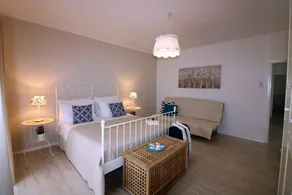 Appartement familial pour 4 à 8 personnes avec piscine d'eau salée et parking - Image 3
