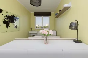 Bright Apartment | Close to Metro, Place to Work - Image 5