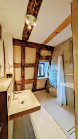 Zollhaus | Zentral • Liebevoll • Maisonette Wohnung - Image 3