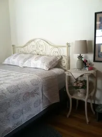 OCNJ Gold Coast beach home, Pet friendly, 9 houses from the beach and boards! - Image 5