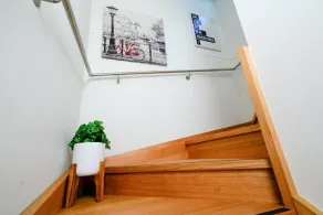 U201 Brunswick Living Top floor Balcony Close to APT and CBD Free Wifi Tram at Doorstep - Image 3