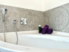 Apartment Sleeping Witch, 1-6 pers., 100 m², 2 bedrooms, 1 double room, shower/WC bathtub, bathroom - Image 5