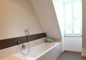 Haus Keppelborg: ZI Elisabeth mit Burgmauerblick - Image 2