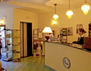Hotel Il Nespolo - Image 2