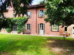 Intera Villa Storica di Charme con Piscina e Parco - Image 5