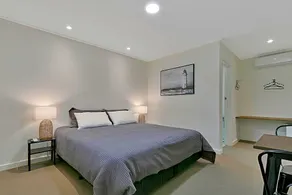Lyndoch Hotel - Image 4