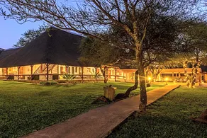 Mongena Private Game Lodge - Image 5