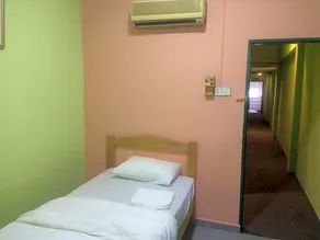 Base Hotel - Image 2